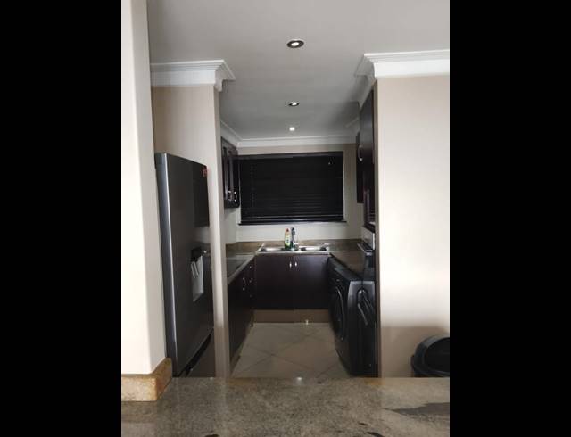 2 BEDROOM PROPERTY TO RENT IN POINT WATERFRONT